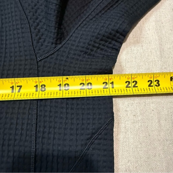 NWT Lululemon X Dogpound Waffle-Knit Funnel-Neck LongSleeve Shirt Black Size 8 - Picture 5 of 6